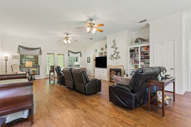 212 E Hideaway Lane, Hideaway, TX 75771