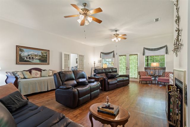212 E Hideaway Lane, Hideaway, TX 75771