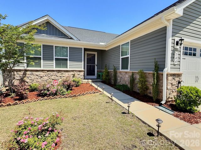 544 Grandiflora Avenue, Lancaster, SC 29720