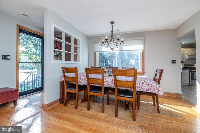606 GROVE ST, Haddonfield, NJ 08033