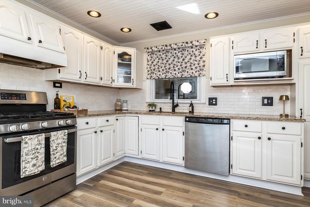 606 GROVE ST, Haddonfield, NJ 08033