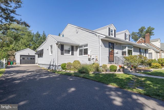 606 GROVE ST, Haddonfield, NJ 08033