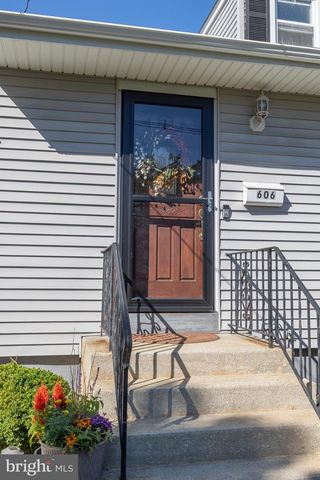 606 GROVE ST, Haddonfield, NJ 08033