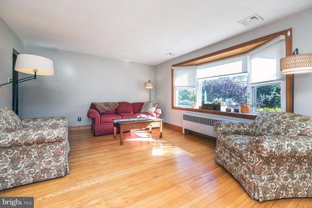 606 GROVE ST, Haddonfield, NJ 08033