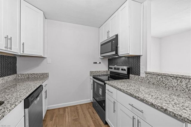 145 Paladin DR, Virginia Beach, VA 23452