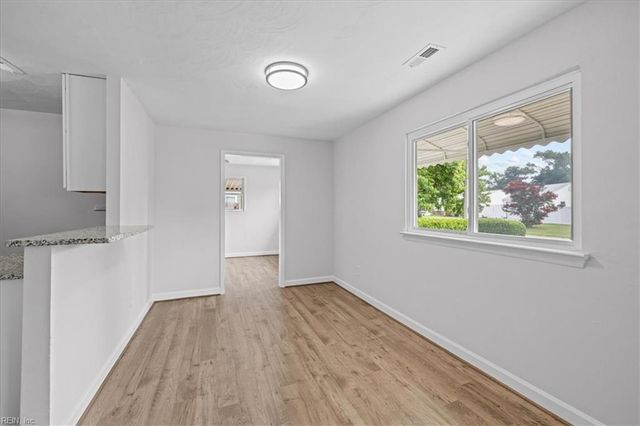 145 Paladin DR, Virginia Beach, VA 23452