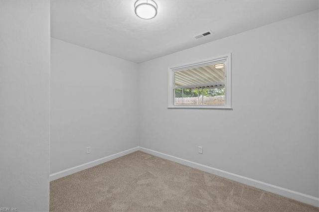 145 Paladin DR, Virginia Beach, VA 23452