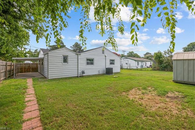 145 Paladin DR, Virginia Beach, VA 23452