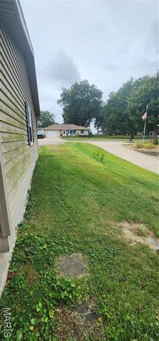 626 Solomon Street, Chester, IL 62233