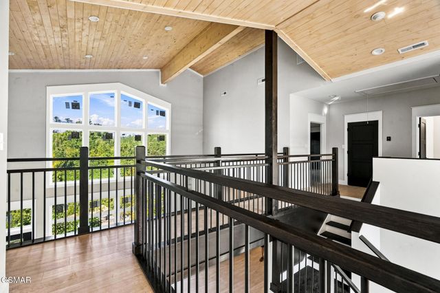 245 Brownsridge Road, Gatlinburg, TN 37738