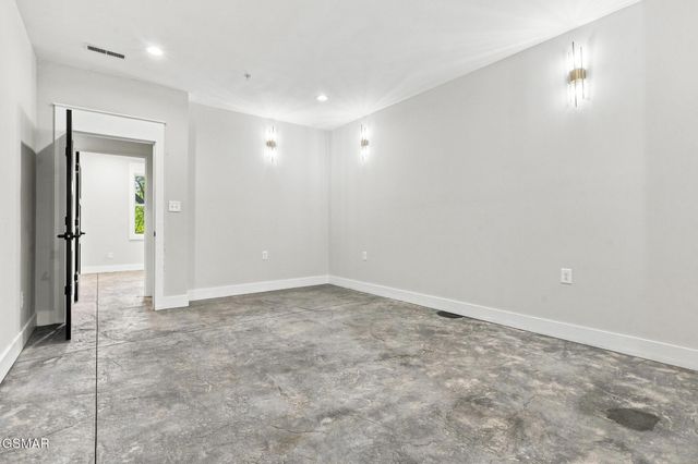 245 Brownsridge Road, Gatlinburg, TN 37738