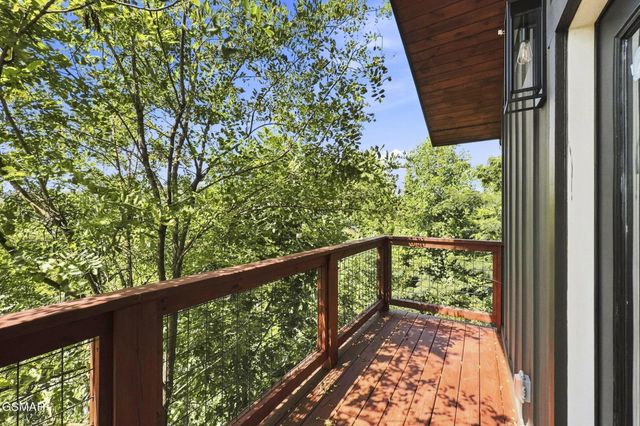 245 Brownsridge Road, Gatlinburg, TN 37738