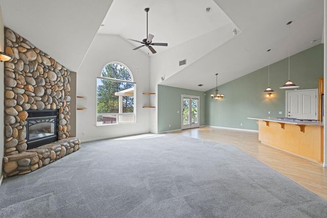 90 Edelweiss Lane, Applegate, CA 95703