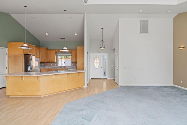 90 Edelweiss Lane, Applegate, CA 95703