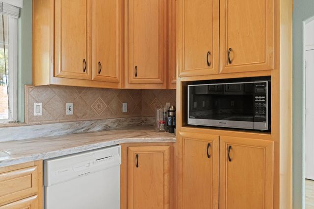 90 Edelweiss Lane, Applegate, CA 95703