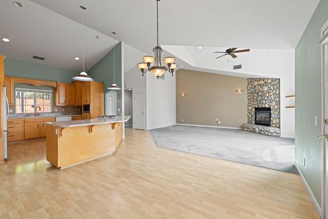 90 Edelweiss Lane, Applegate, CA 95703