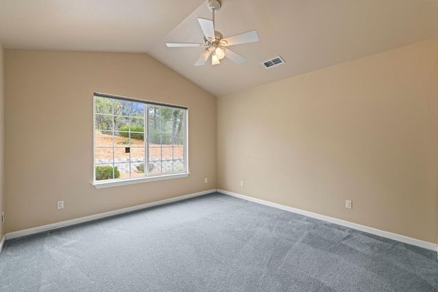 90 Edelweiss Lane, Applegate, CA 95703