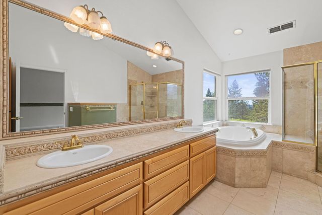 90 Edelweiss Lane, Applegate, CA 95703