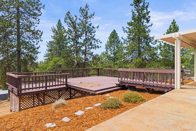 90 Edelweiss Lane, Applegate, CA 95703