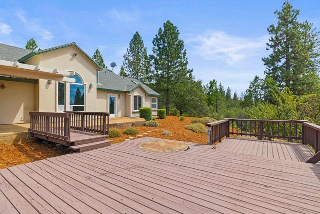 90 Edelweiss Lane, Applegate, CA 95703