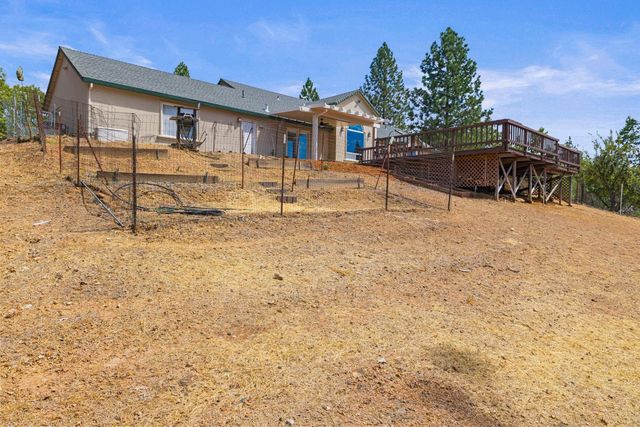 90 Edelweiss Lane, Applegate, CA 95703