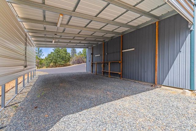 90 Edelweiss Lane, Applegate, CA 95703