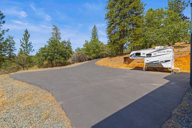 90 Edelweiss Lane, Applegate, CA 95703