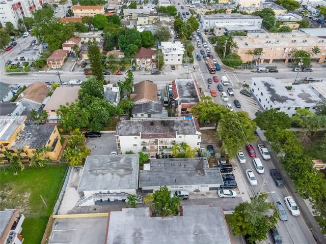 1131 SW 7th St, Miami, FL 33130