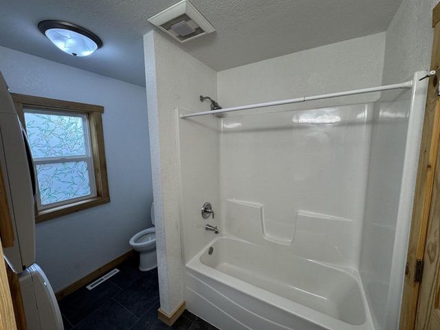 W6205 South Street, Montello, WI 53949