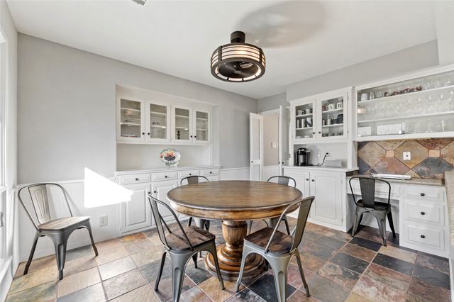 7116 Hunters Ridge Drive, Dallas, TX 75248