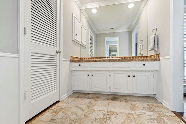 7116 Hunters Ridge Drive, Dallas, TX 75248