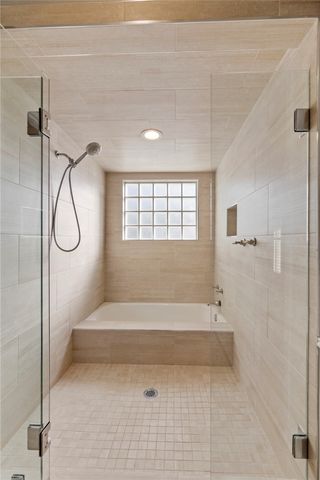 7116 Hunters Ridge Drive, Dallas, TX 75248