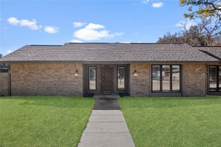 7116 Hunters Ridge Drive, Dallas, TX 75248