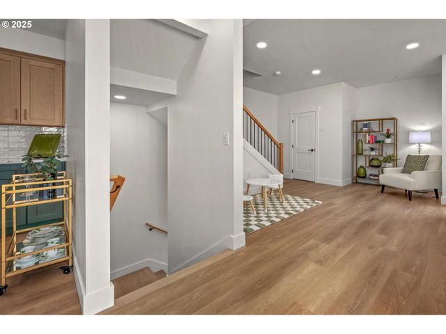 10733 Ne Fremont St, Portland, OR 97220