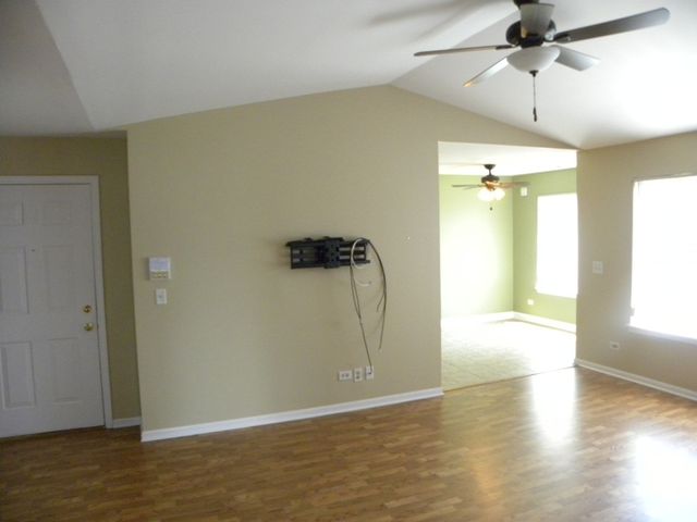 227 Brett Circle D, Wauconda, IL 60084