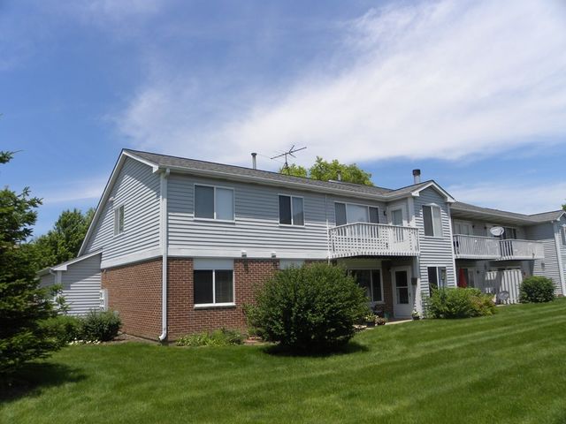 227 Brett Circle D, Wauconda, IL 60084