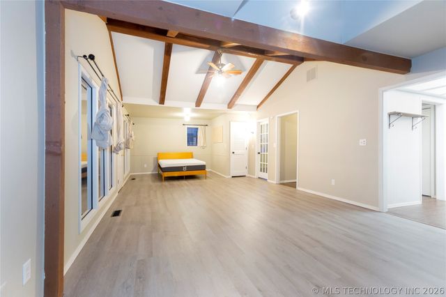 211 N State Street, Wagoner, OK 74467