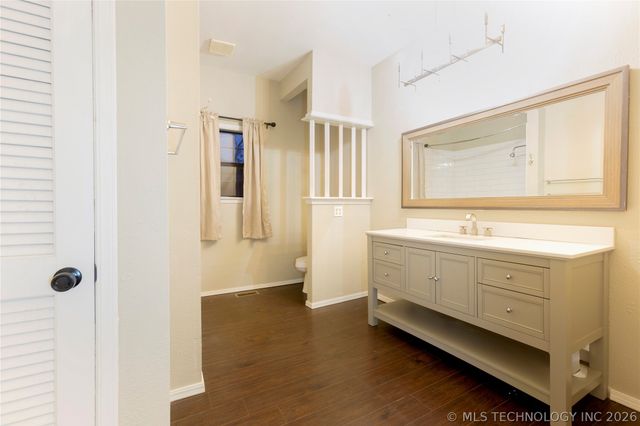 211 N State Street, Wagoner, OK 74467