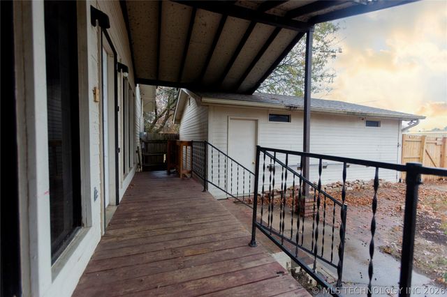 211 N State Street, Wagoner, OK 74467