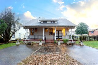 211 N State Street, Wagoner, OK 74467