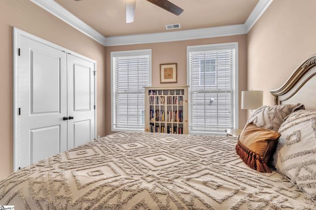 358 Tigers Eye Run, Duncan, SC 29334