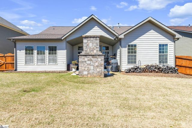 358 Tigers Eye Run, Duncan, SC 29334