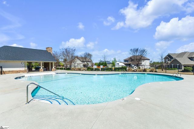 358 Tigers Eye Run, Duncan, SC 29334