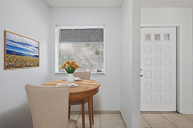 13856 SW 93rd Ln 13856, Miami, FL 33186