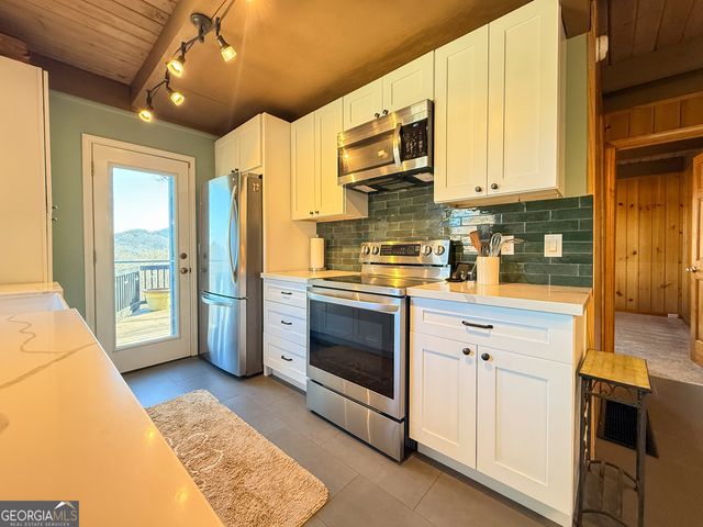 213 Matterhorn Drive, Sautee Nacoochee, GA 30571