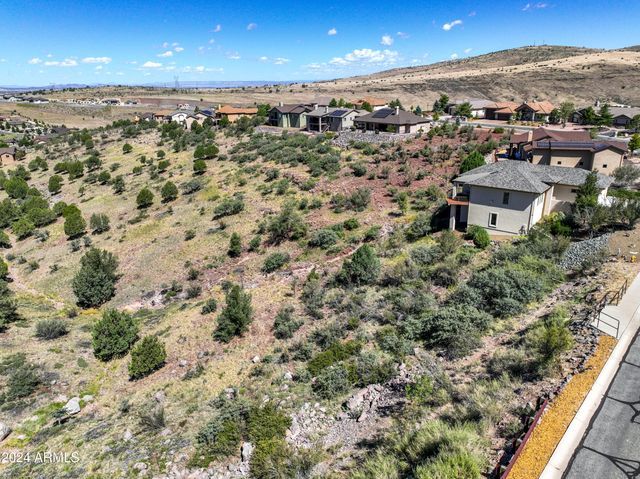 942 ROUGH DIAMOND Drive 90, Prescott, AZ 86301