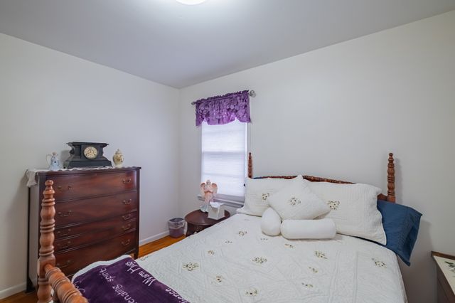 1114 N High St, Winchester, TN 37398