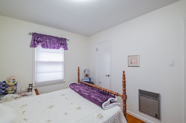 1114 N High St, Winchester, TN 37398