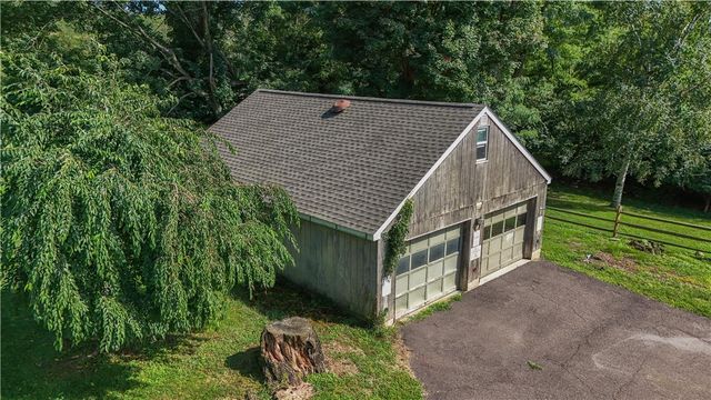 2160 Wassergass Road, Lower Saucon Twp, PA 18055