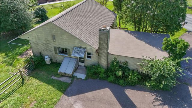 2160 Wassergass Road, Lower Saucon Twp, PA 18055